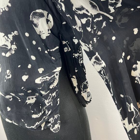 MARIA STANLEY Hamline Blouse Top Black White Cosmos Puff Sleeve Square Neck Sz L - Picture 8 of 11